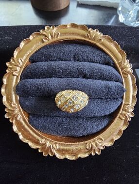 Vintage Avon Ring Size 6